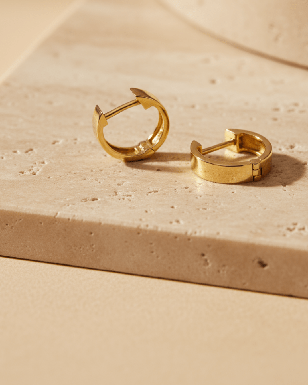 Plain Gold Huggies - Khas