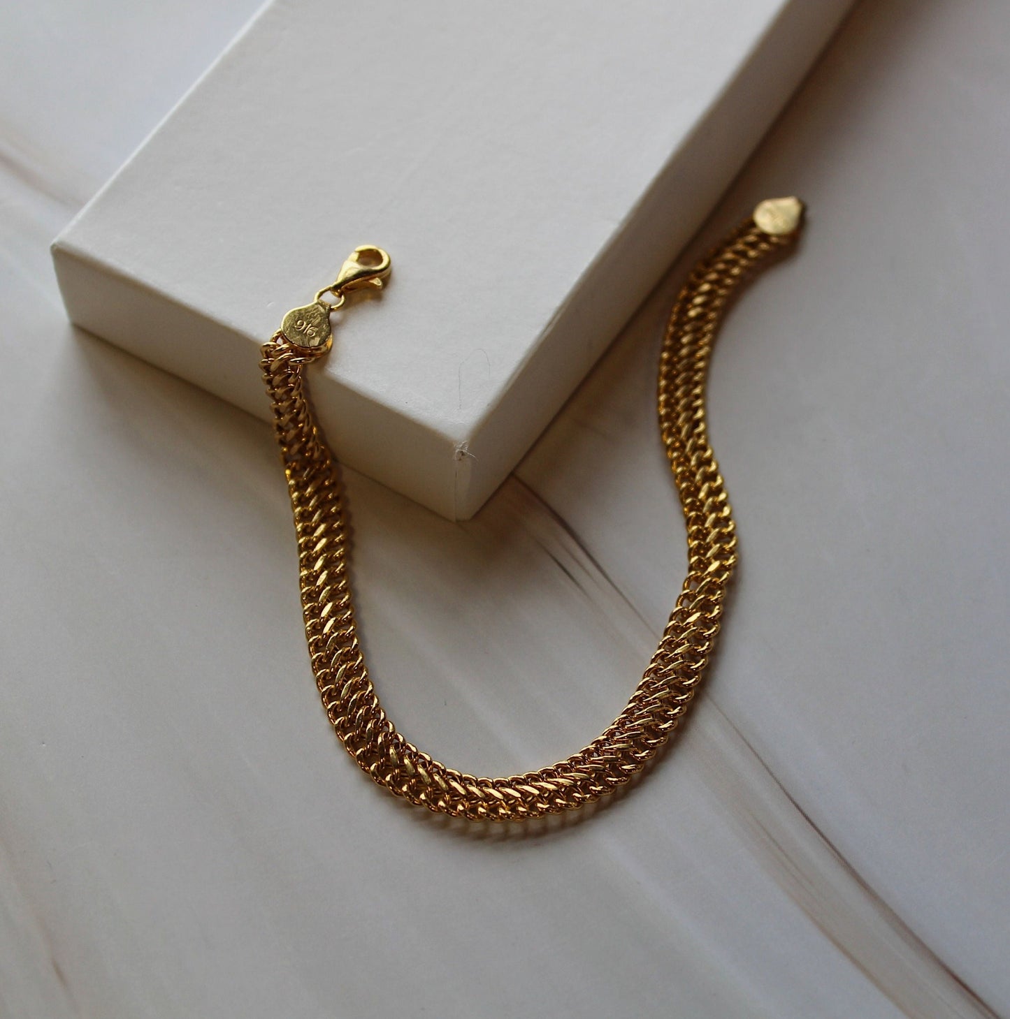 Polished 22k Gold Varis Bracelet