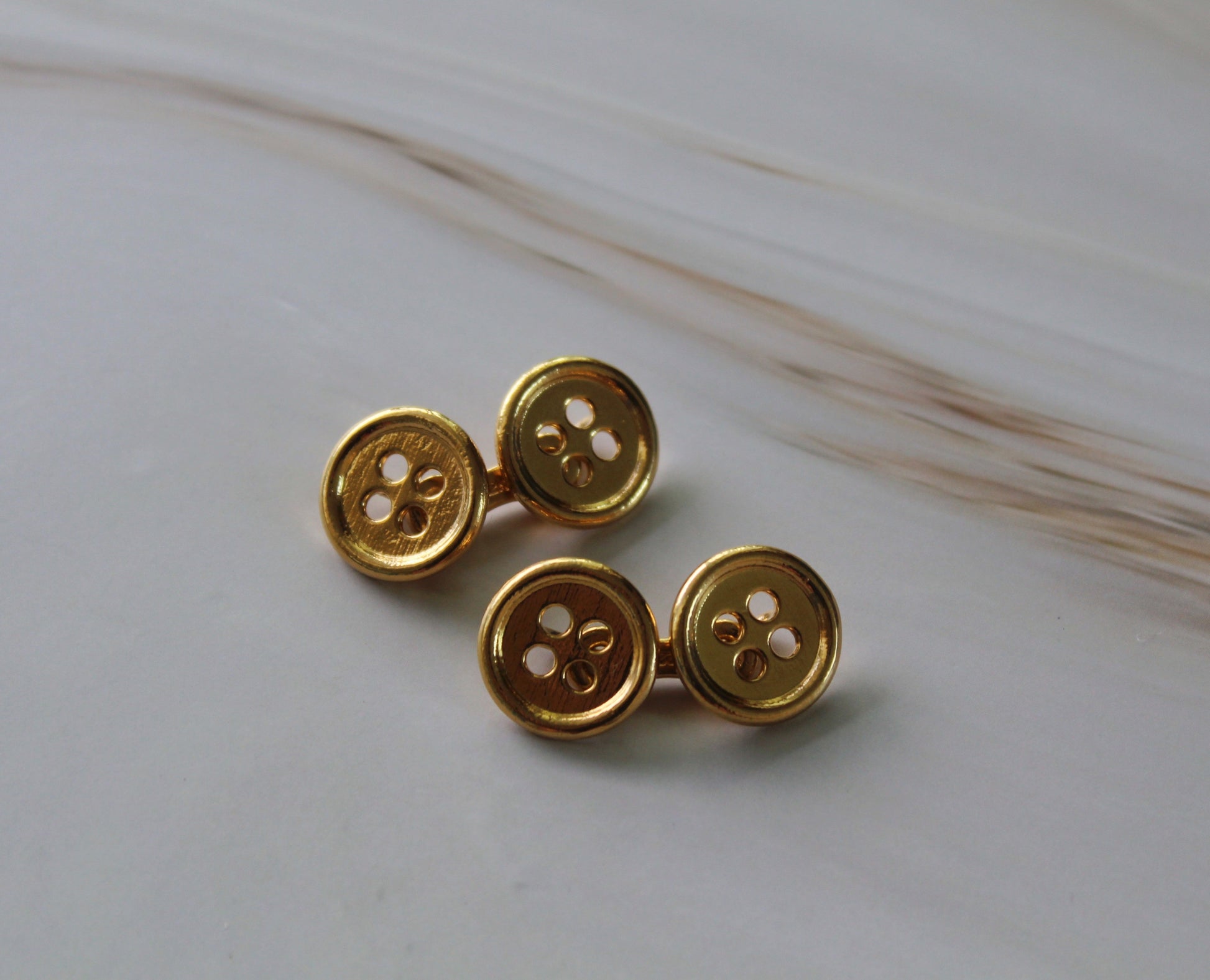 Naaz Cufflinks - Men's Gold Cufflinks