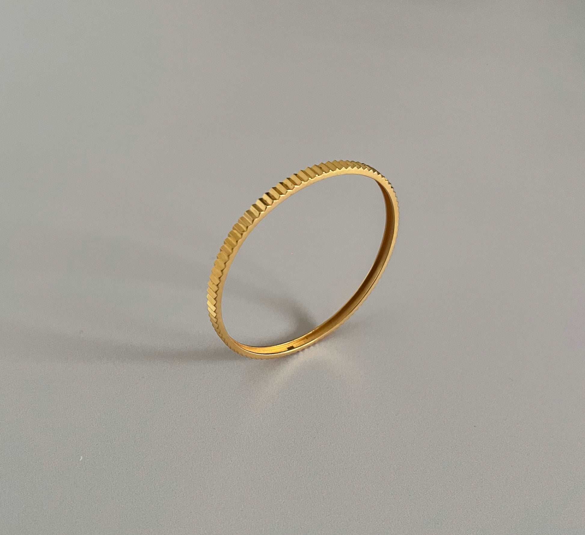 Leela Bangle Yellow Gold Fluted Bracelet